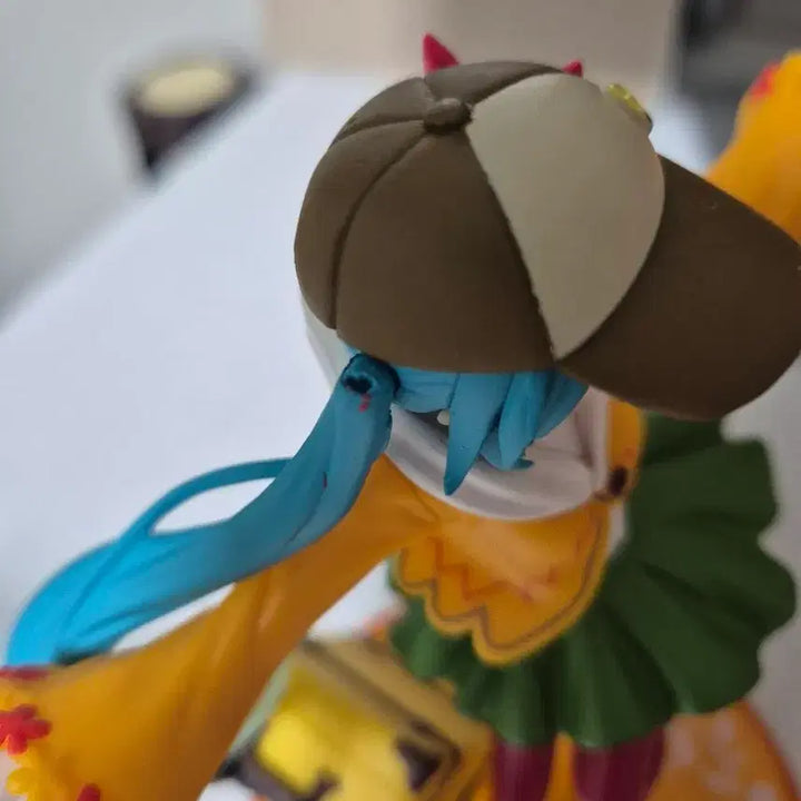 [BUNJANG] Vocaloid Hatsune Miku Fall Outfit Figure / 보컬로이드 하츠네 미쿠 피규어 가을옷
