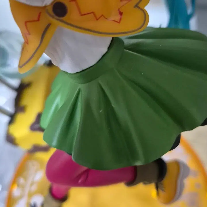 [BUNJANG] Vocaloid Hatsune Miku Fall Outfit Figure / 보컬로이드 하츠네 미쿠 피규어 가을옷