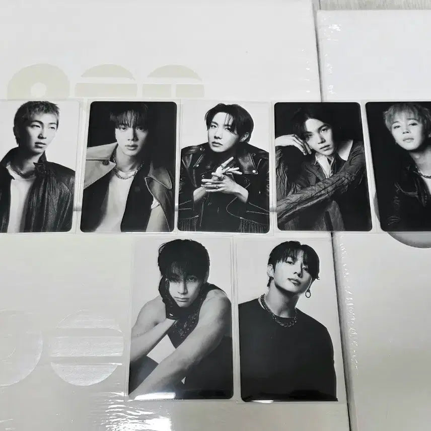 [BUNJANG] BTS Pop-Up Weverse POB Photocard Full Set / 방탄소년단 BTS POP-UP 팝업 한정 위버스 포카 풀세트 특전