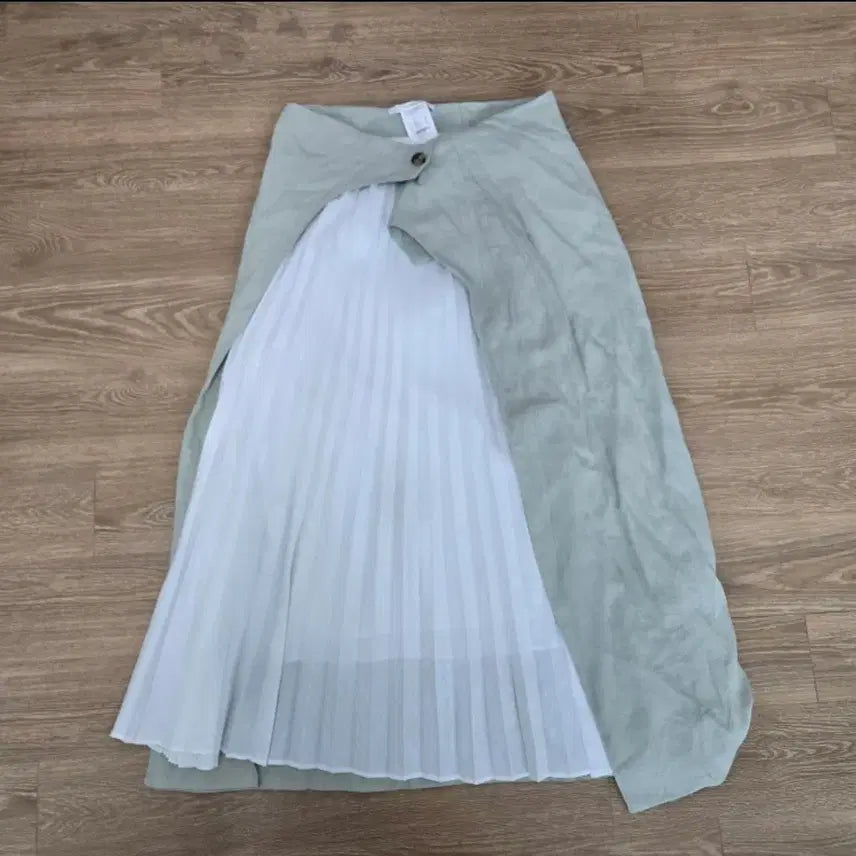 [BUNJANG] Staypeople Layered Pleated Long Skirt / 스테이피플 멋스런 레이어드 플리츠 롱 스커트