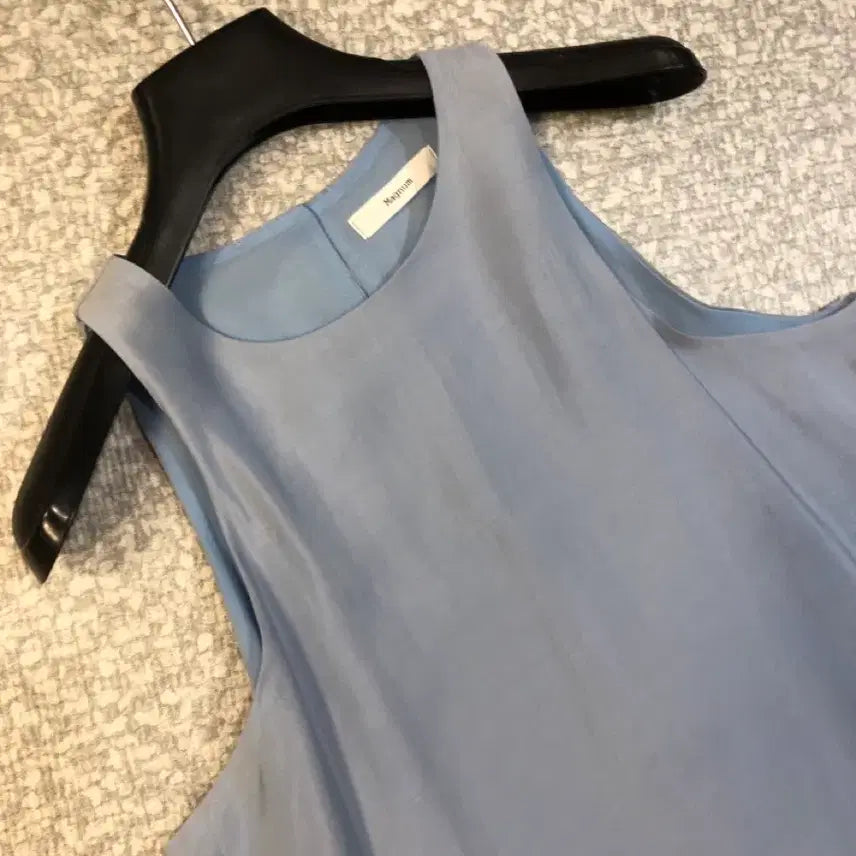 [BUNJANG] Magnum One-Piece Satin Slip Dress / 매그넘 원피스 새틴 슬립 나시 슬리브리스 휴양지 풀 롱 여행룩