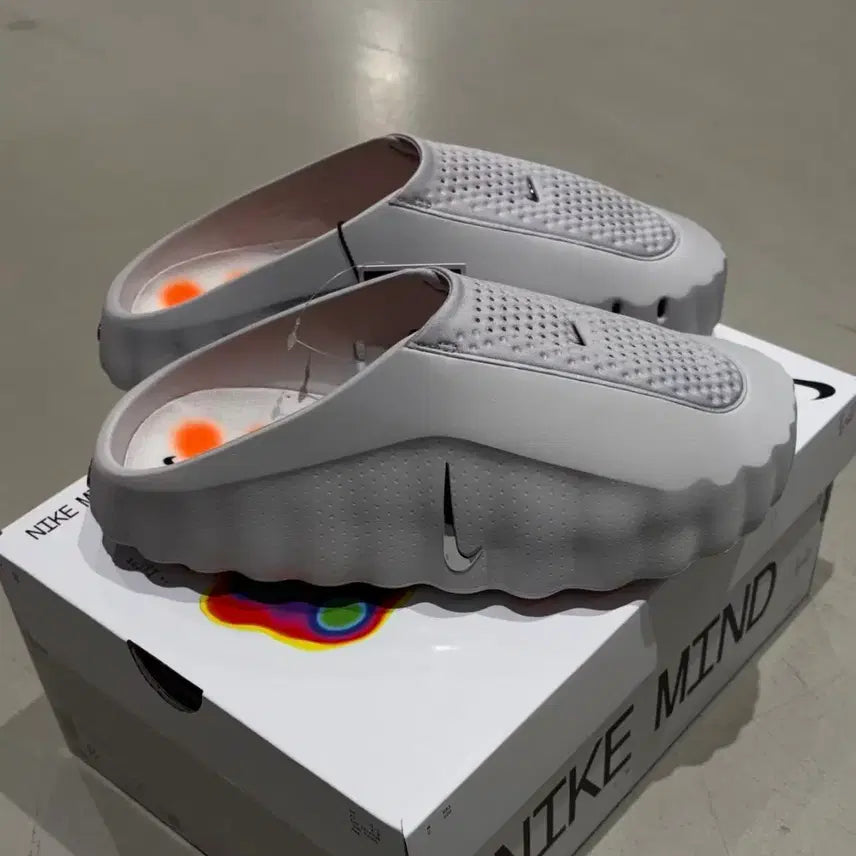[BUNJANG] Mind 001 Light Smoke Gray Chrome Slippers 260MM / 마인드 001 라이트 스모크 그레이 크롬 260MM