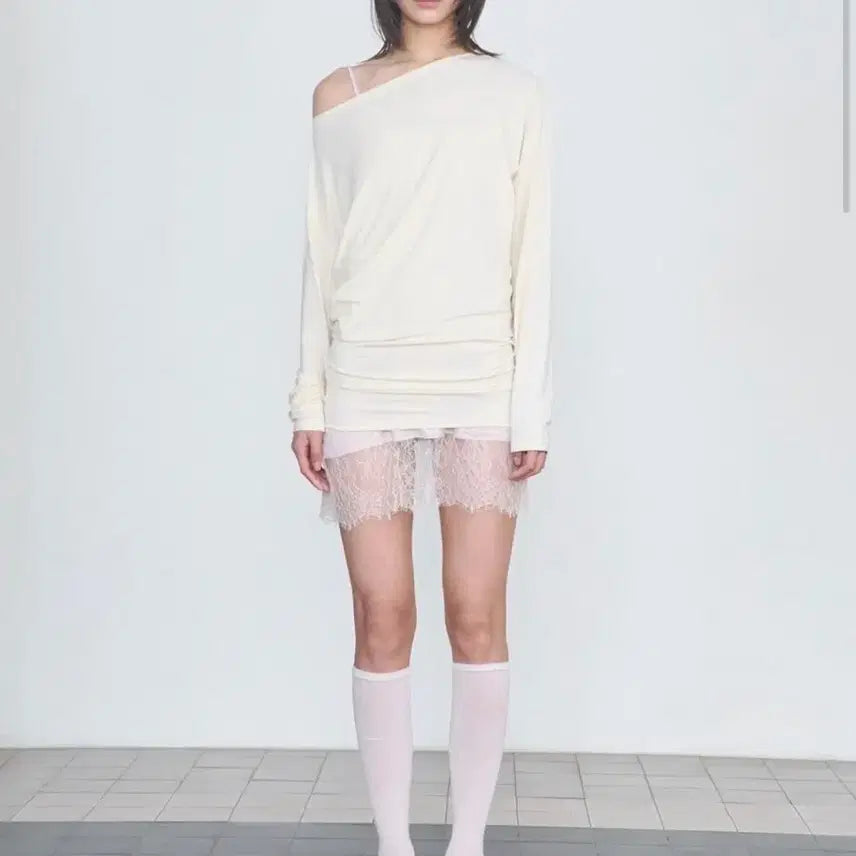 [BUNJANG] Seric Basic Tappered Top - Lime / 세릭 Basic Tappered Top - Lime