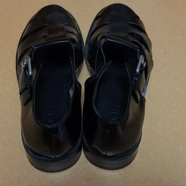 [BUNJANG] COS Leather Fisherman Sandals - Size 42 / COS  레더 피셔맨 샌들 42사이즈 코스