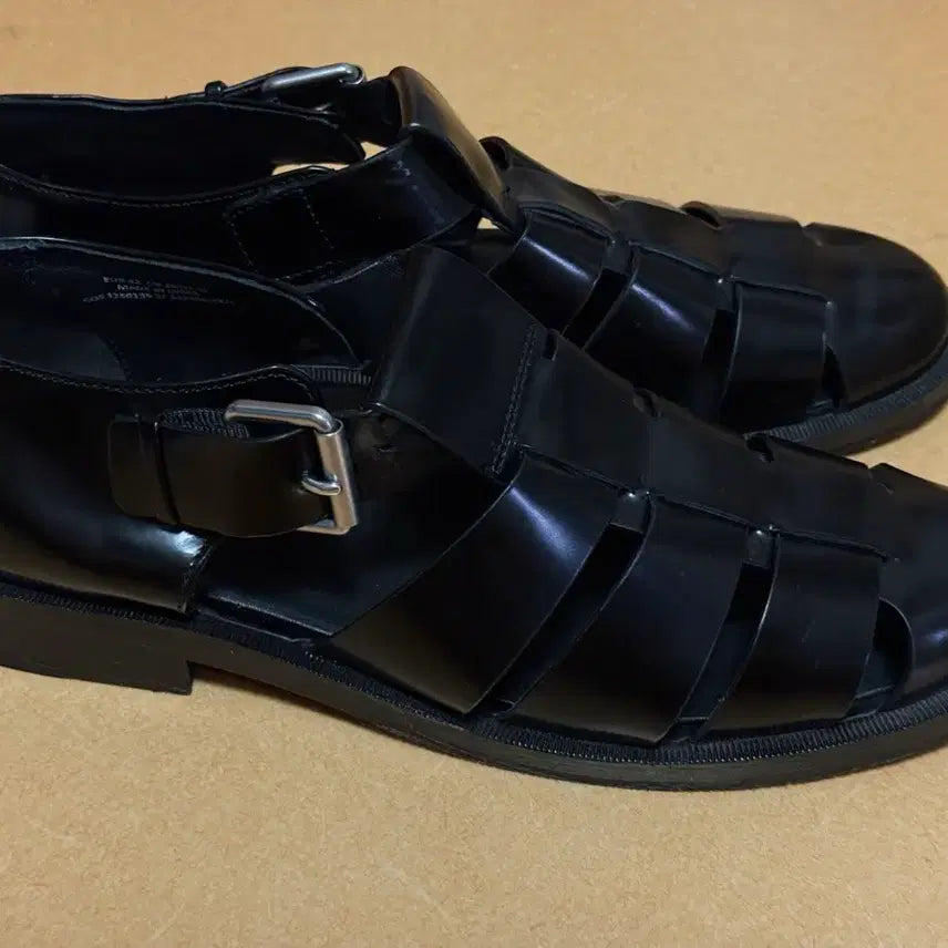 [BUNJANG] COS Leather Fisherman Sandals - Size 42 / COS  레더 피셔맨 샌들 42사이즈 코스