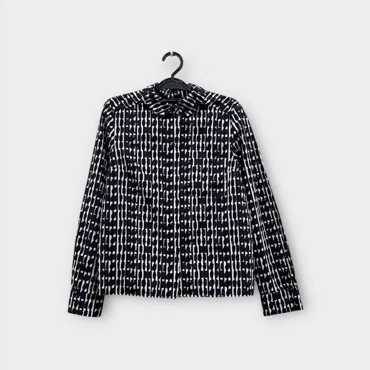 [BUNJANG] COS Burgundy Navy Round Collar Shirt (Women&