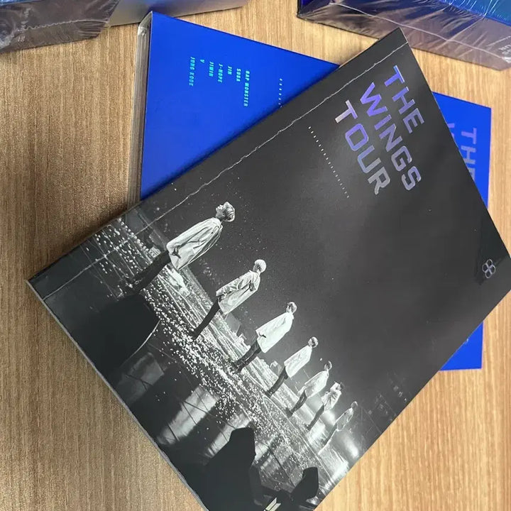 [BUNJANG] BTS Wings Tour DVD / 방탄소년단 윙즈투어(wings tour) DVD 판매합니다.