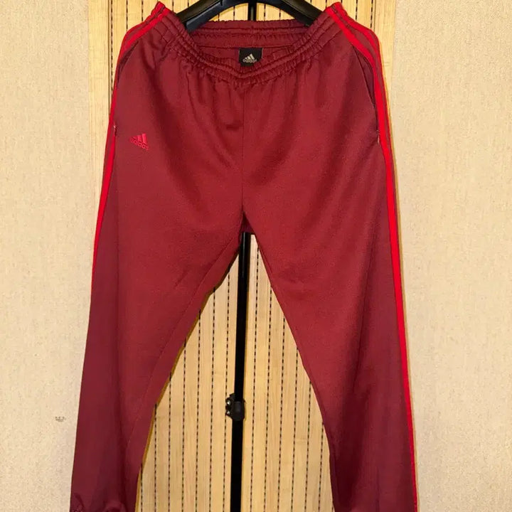 [BUNJANG] Adidas Training Wine Jogger Pants / 아디다스 트레이닝 와인 조거 팬츠