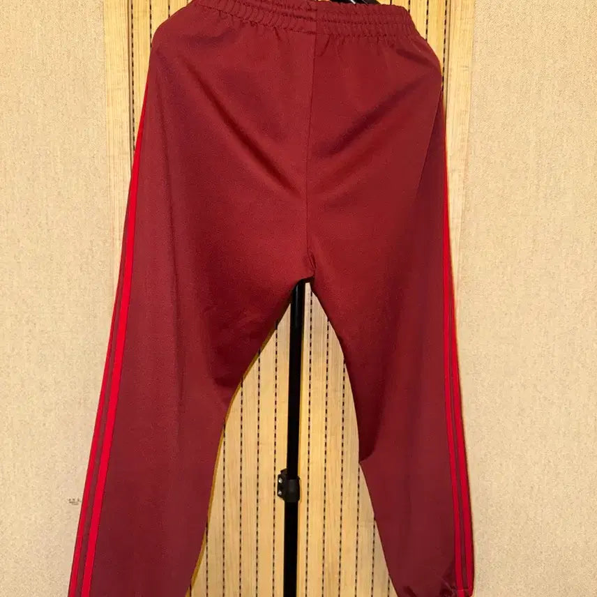 [BUNJANG] Adidas Training Wine Jogger Pants / 아디다스 트레이닝 와인 조거 팬츠