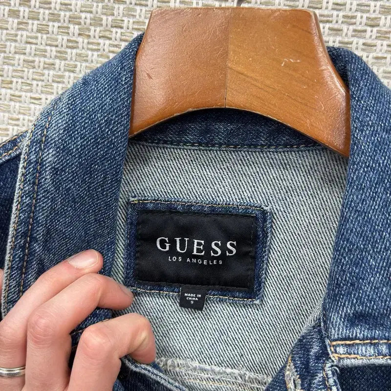 [BUNJANG] Guess Casual White Label Denim Jacket (S) / 게스 캐주얼 화이트라벨 데님 자켓 S A08071