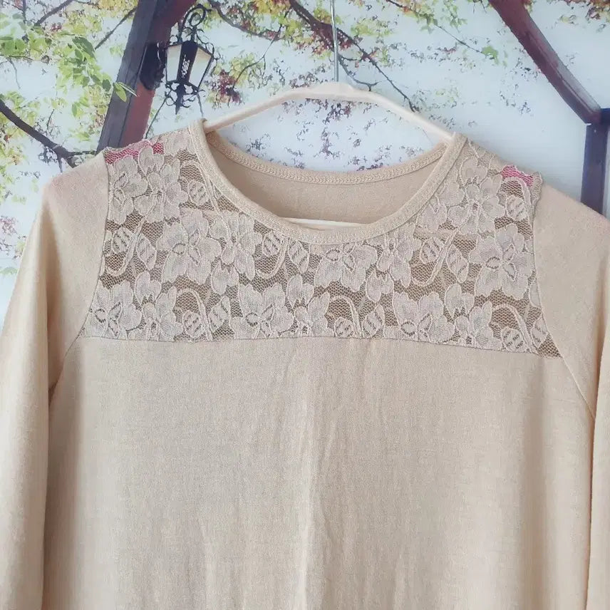 [BUNJANG] Lace Beige Knit Top / 레이스 고급 니트티 55 S (보들보들재질) 베이지