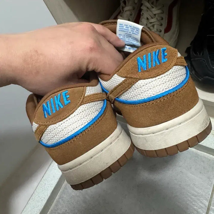 [BUNJANG] Nike Dunk Low Brown/White Sneakers / 나이키 덩크 로우 브라운/화이트 스니커즈