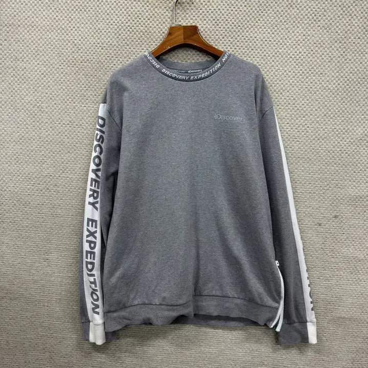 [BUNJANG] Discovery Printing Logo Sweatshirt Men&
