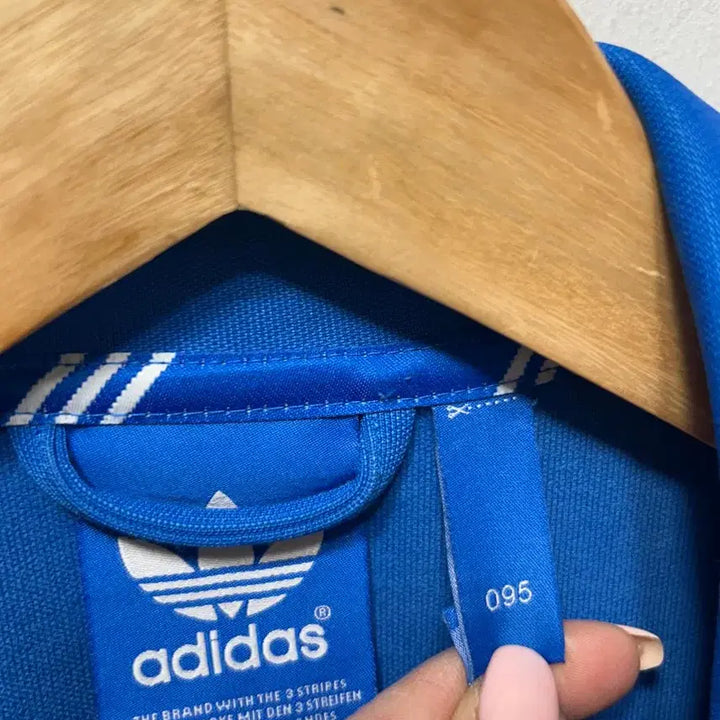 [BUNJANG] Adidas Three-Stripe Track Top Blue Jersey Jacket M Size / 아디다스 삼선 트랙탑 블루 져지 집업 자켓 M 95사이즈
