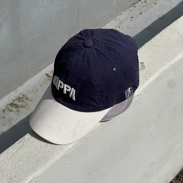 [BUNJANG] Kappa Logo Two-Tone Baseball Cap / [M-L] 카파 로고 네이비 화이트 투톤 볼캡 모자