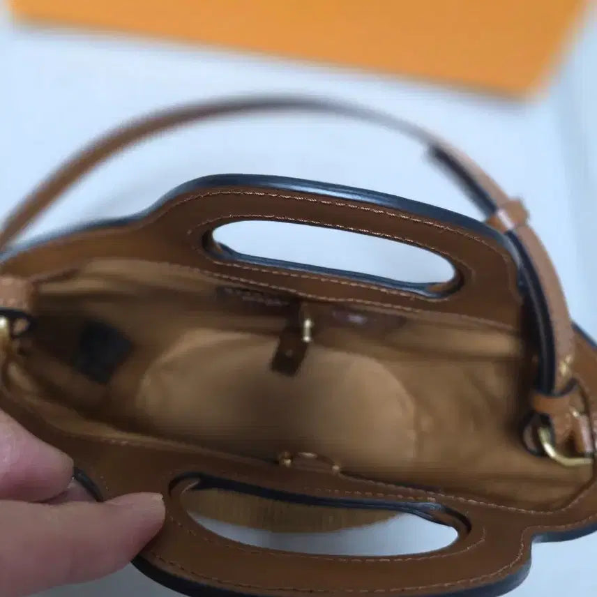 [BUNJANG] Marni Raffia Tote Bag Small Brown / 마르니 라피아 토트백 브라운 스몰