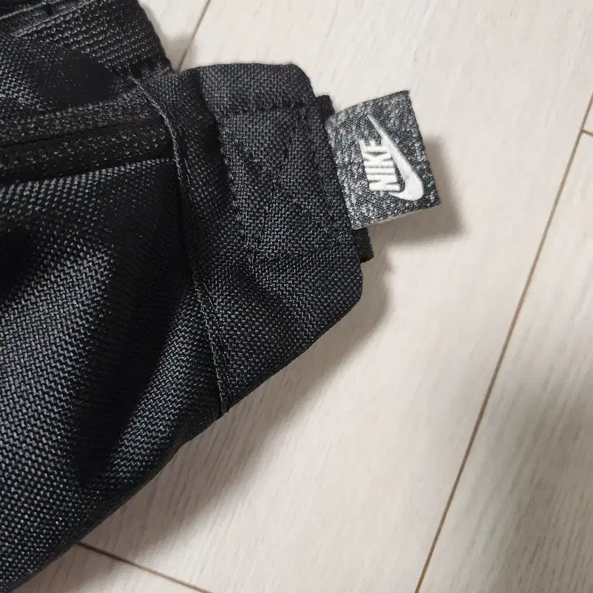[BUNJANG] Nike Heritage Waist Pack Crossbody Bag / 새상품급)나이키 헤리티지 웨이스트팩 크로스백40.5cm(가로) x 1