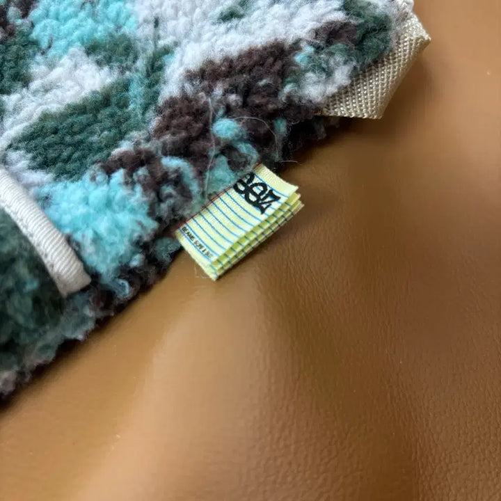[BUNJANG] Beams SSZ Fleece Sacoche Crossbody Bag / Beams SSZ 빔즈 빔스 플리스 샤코슈 크로스백 가방