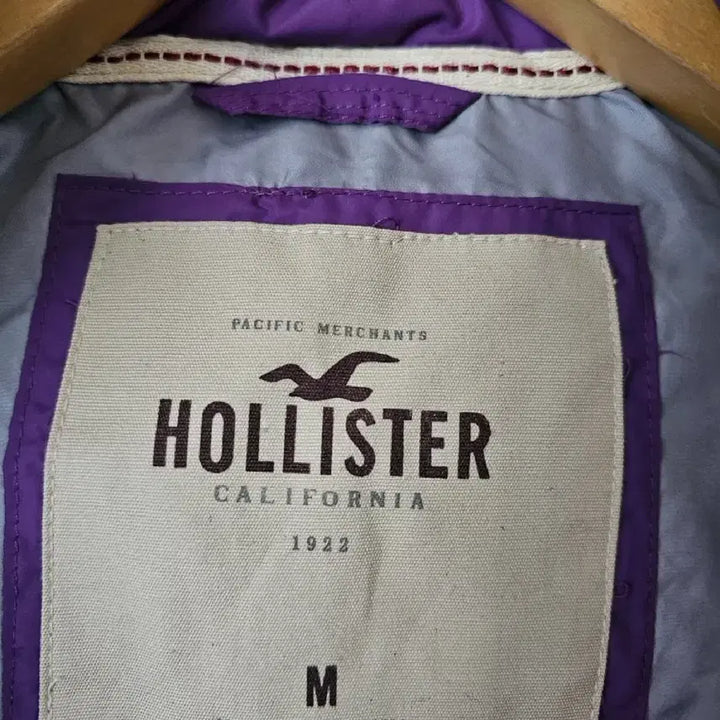 [BUNJANG] Hollister Purple Down Padded Vest (M) / 홀리스터 다운 패딩 조끼(보라색)M