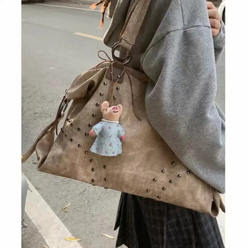 [BUNJANG] Studded Beige Tote Bag / 새상품) 스터드 토트백 숄더백 베이지