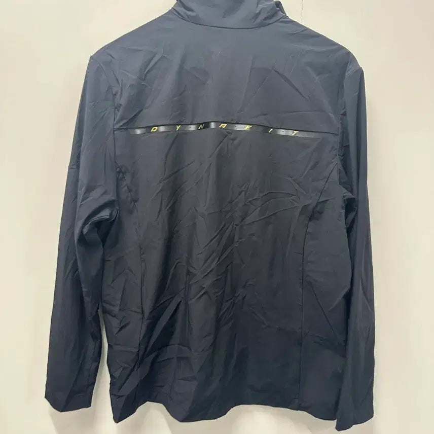[SOLD OUT] [만원 아라비아빈티지]다이나핏 블랙 바람막이 자켓 100