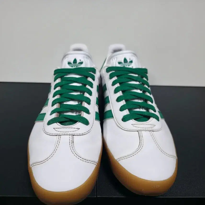 [BUNJANG] Adidas Gazelle White Green Sneakers (260mm) / 아디다스 가젤 화이트 그린 [260mm]
