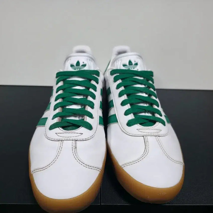 [BUNJANG] Adidas Gazelle White Green Sneakers (260mm) / 아디다스 가젤 화이트 그린 [260mm]
