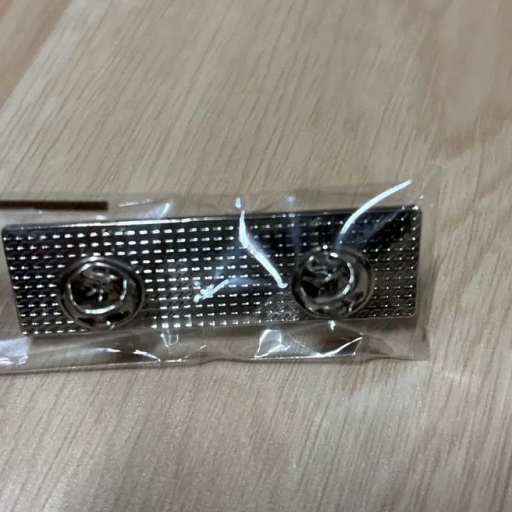 [BUNJANG] G-Dragon Fanplusone Badge / 지드래곤 팸키트 배지 Fanplusone