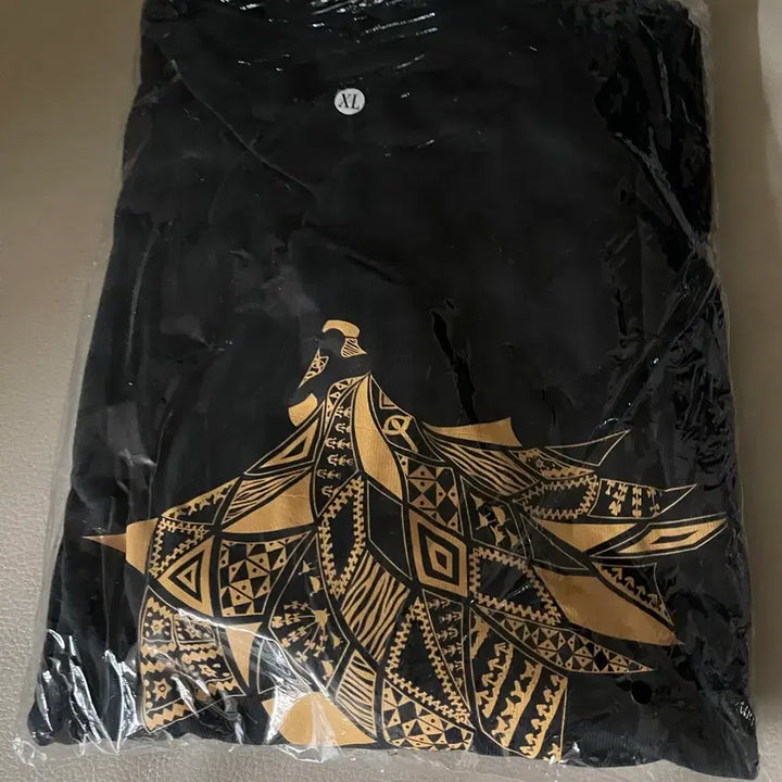 [SOLD OUT] 뮤지컬 아이다 후드집업 xl사이즈 미개봉 새제품