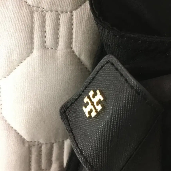 [BUNJANG] Tory Burch Black Leather Tote Bag / 토리버치 블랙 토트백 가죽 가방 에눌가능 싸게급처