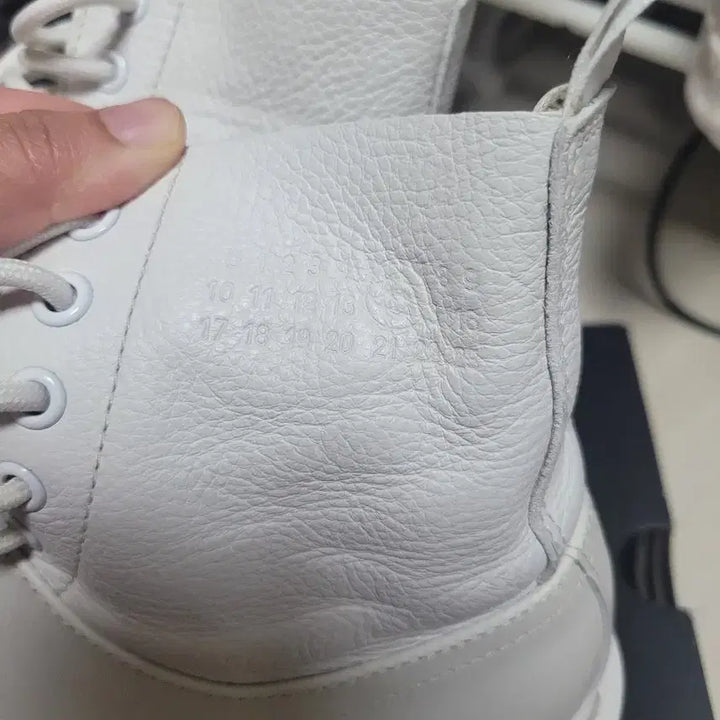 [BUNJANG] Dr. Martens MM6 White Leather Platform Shoes / 닥터마틴 mm6 화이트 250
