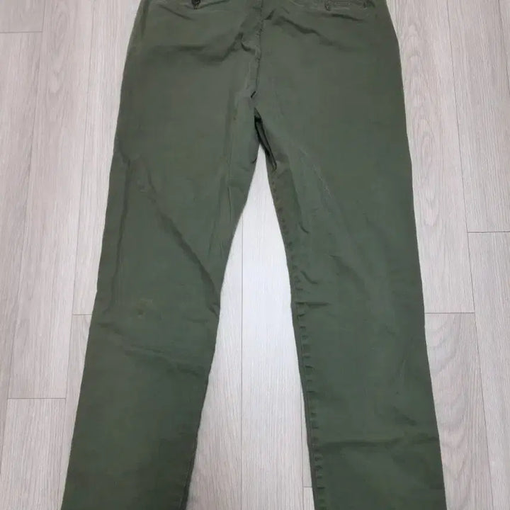 [SOLD OUT] 타미힐피거 카키색 면바지 W33L32