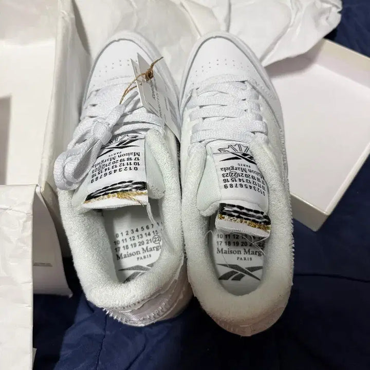 [BUNJANG] Maison Margiela x Reebok Memory Of White Sneakers / 메종 마르지엘라 x 리복 메모리 오브 화이트 팝니다