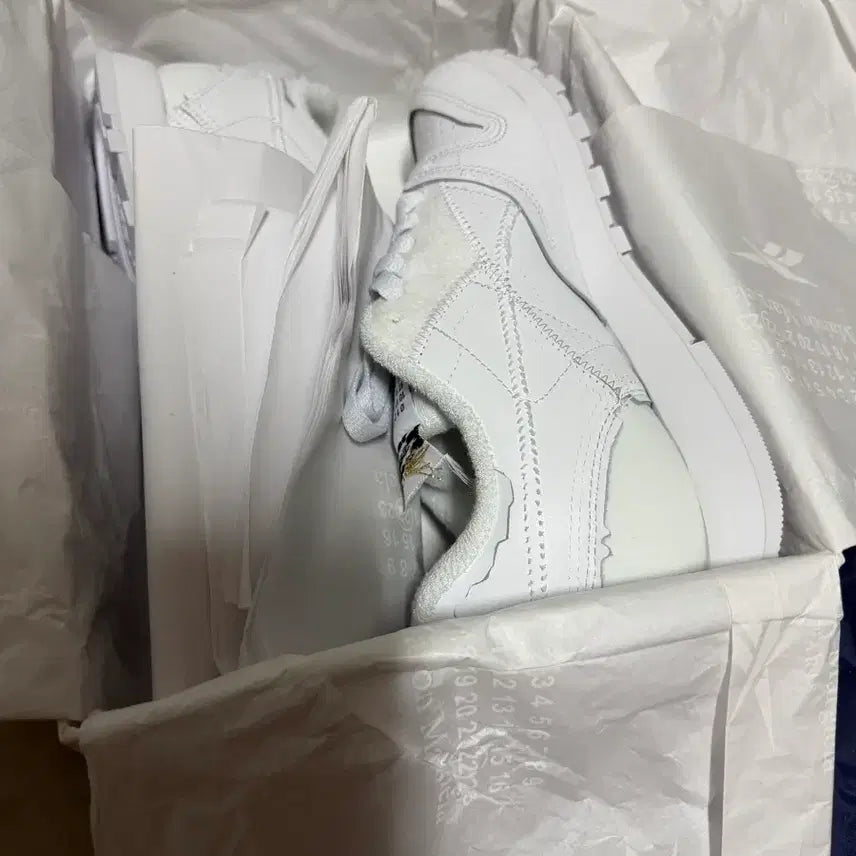 [BUNJANG] Maison Margiela x Reebok Memory Of White Sneakers / 메종 마르지엘라 x 리복 메모리 오브 화이트 팝니다