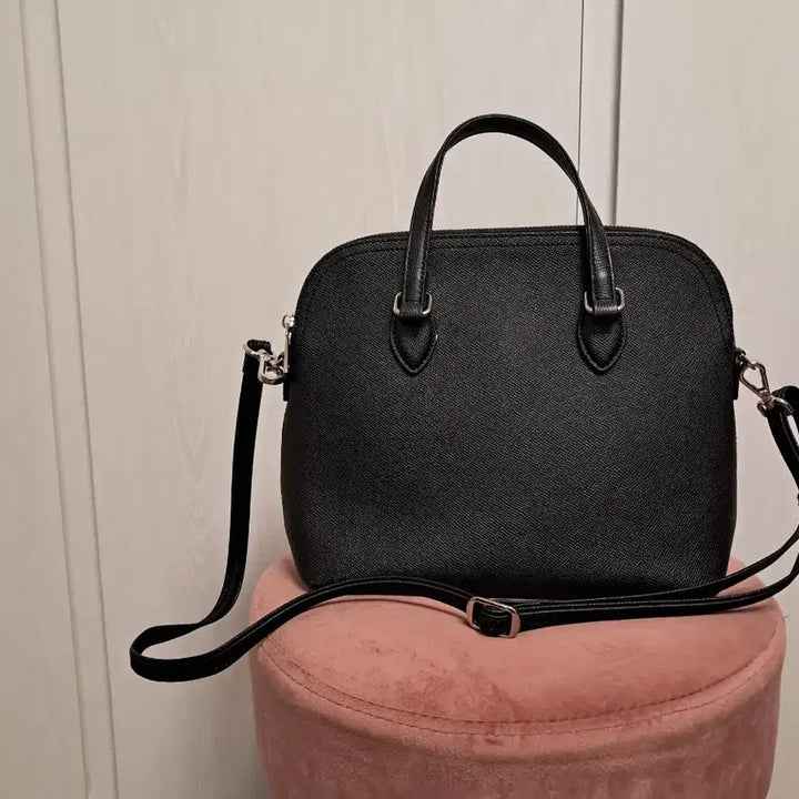 [SOLD OUT] 엘레강스 블랙 가죽 토드백