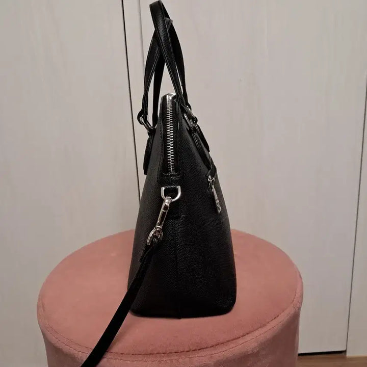 [SOLD OUT] 엘레강스 블랙 가죽 토드백