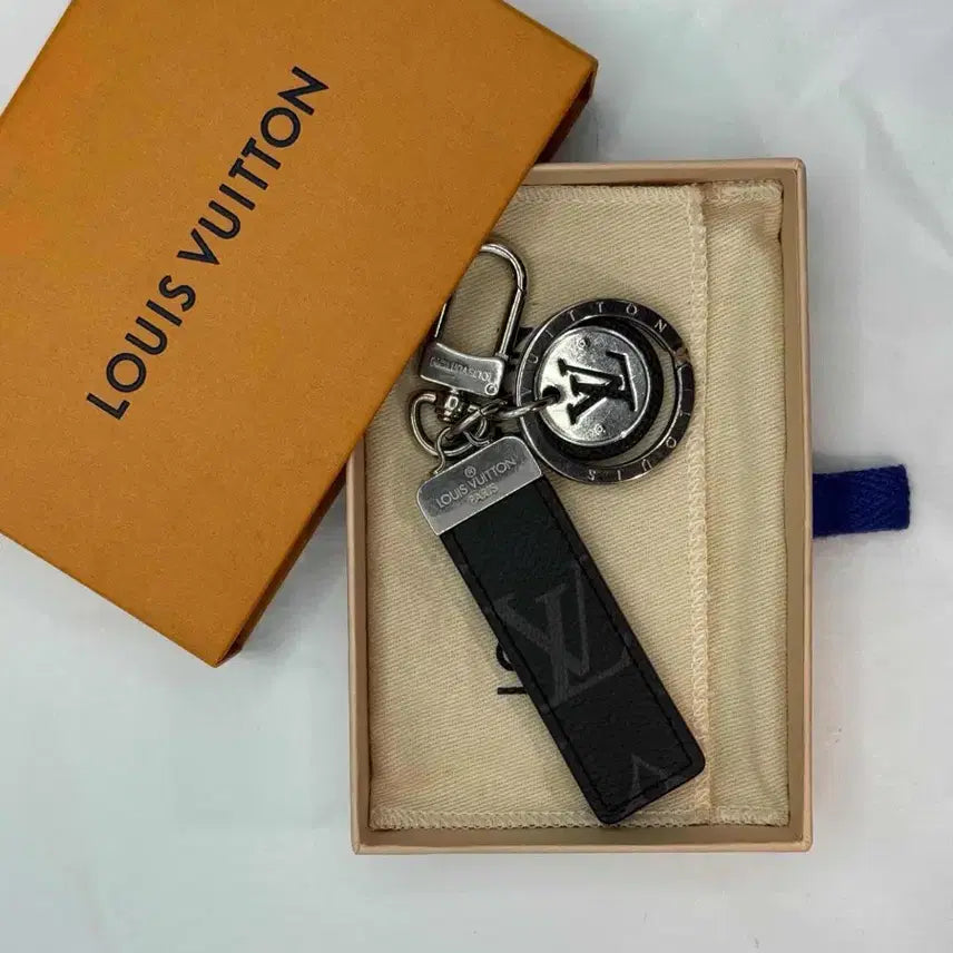[BUNJANG] Louis Vuitton Neo LV Key Ring / 루이비통 네오 LV 키링