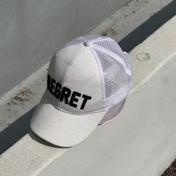 [BUNJANG] ASOS REGRET Vintage Mesh Trucker Ball Cap / [F] ASOS 화이트 REGRET 빈티지 메쉬 트러커 볼캡 모자