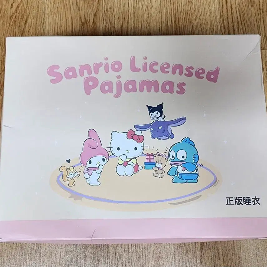 [SOLD OUT] 산리오 쿠로미 잠옷 파자마
