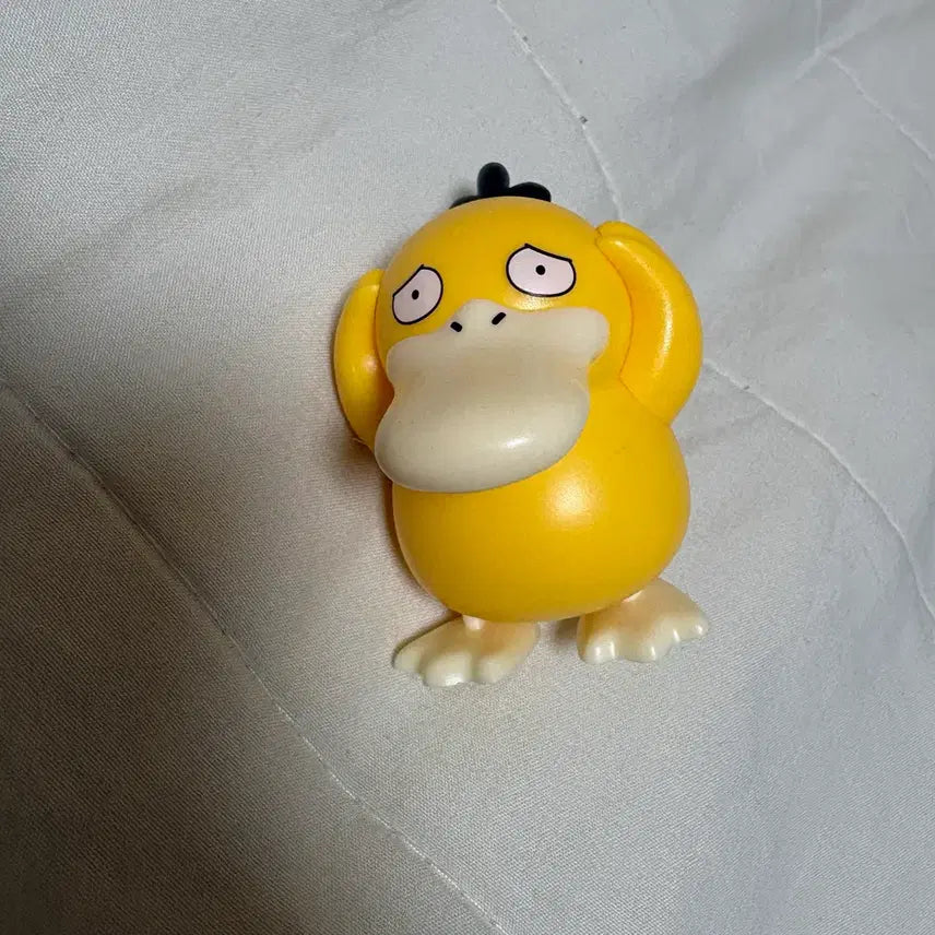 [BUNJANG] Pokemon Psyduck Gacha Figure / 포켓몬 고라파덕 가챠 피규어 판매