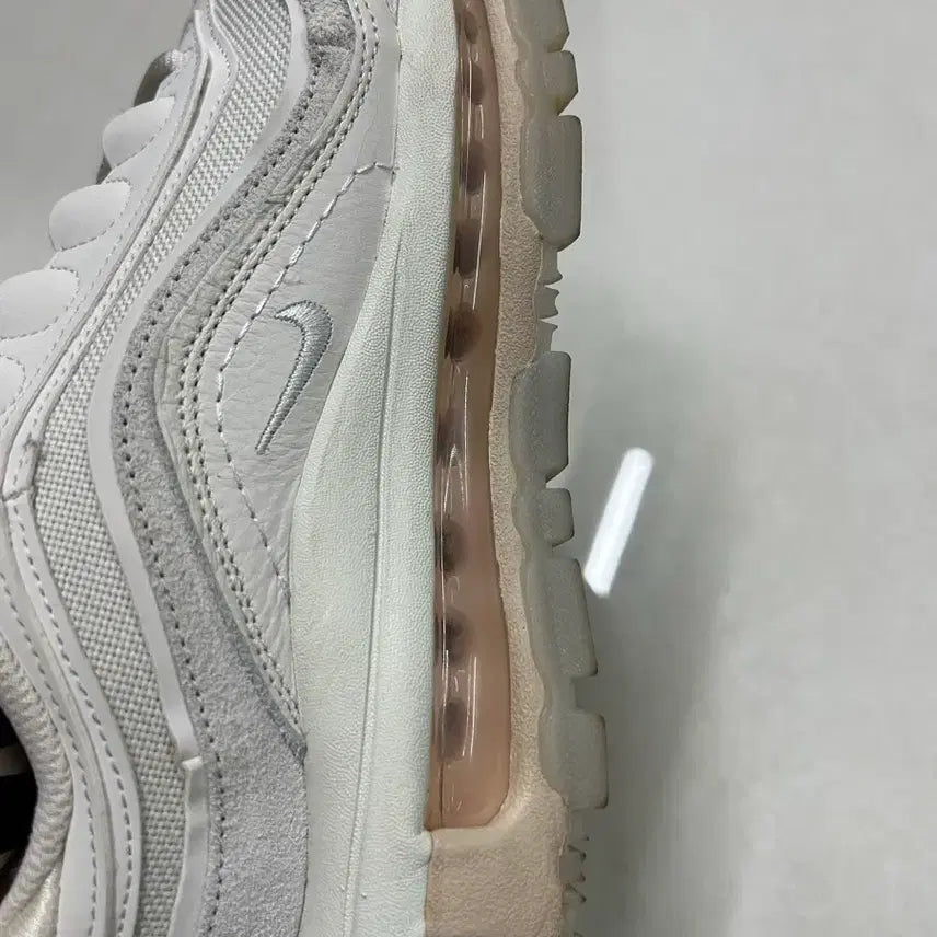 [BUNJANG] Nike Air Max Sneakers / 나이키