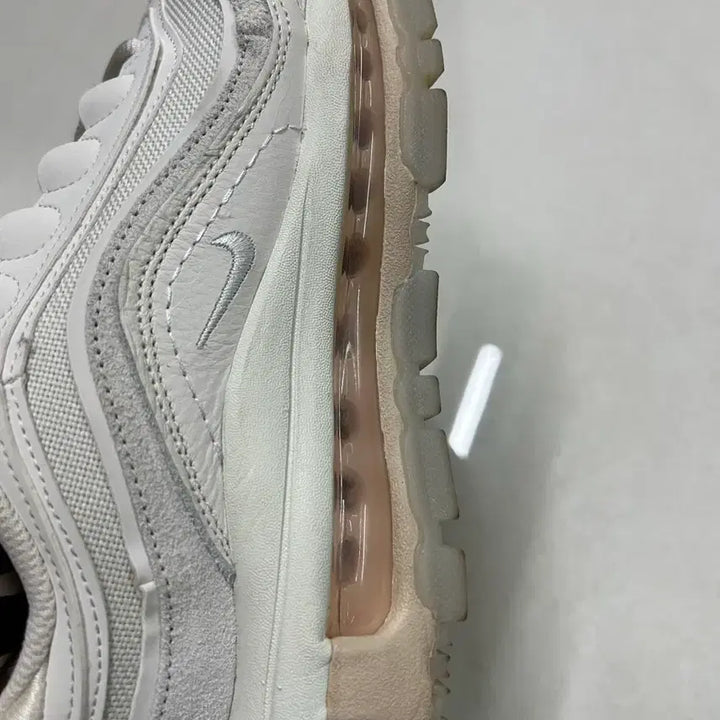 [BUNJANG] Nike Air Max Sneakers / 나이키