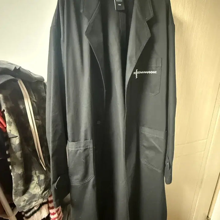 [BUNJANG] Peesmamaone Black Coat / 피스마마원 코트