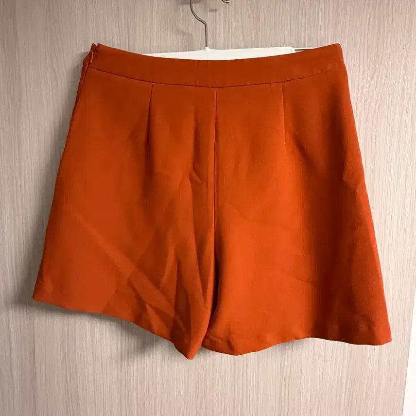 [BUNJANG] Clavis Skirt Pants 73 New / 클라비스 치마바지 73 새상품
