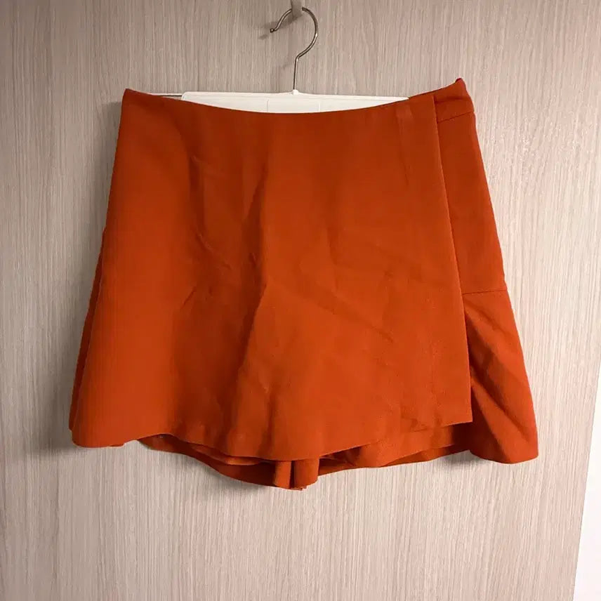 [BUNJANG] Clavis Skirt Pants 73 New / 클라비스 치마바지 73 새상품
