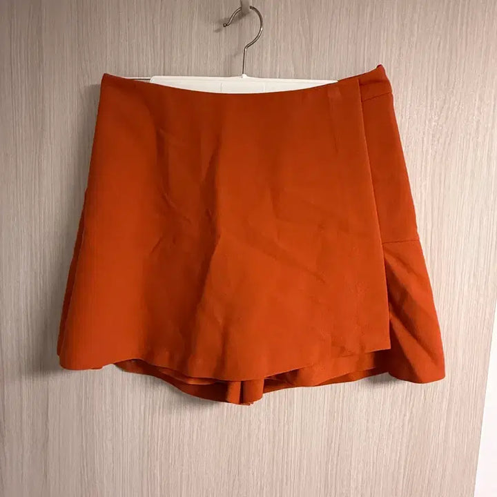 [BUNJANG] Clavis Skirt Pants 73 New / 클라비스 치마바지 73 새상품