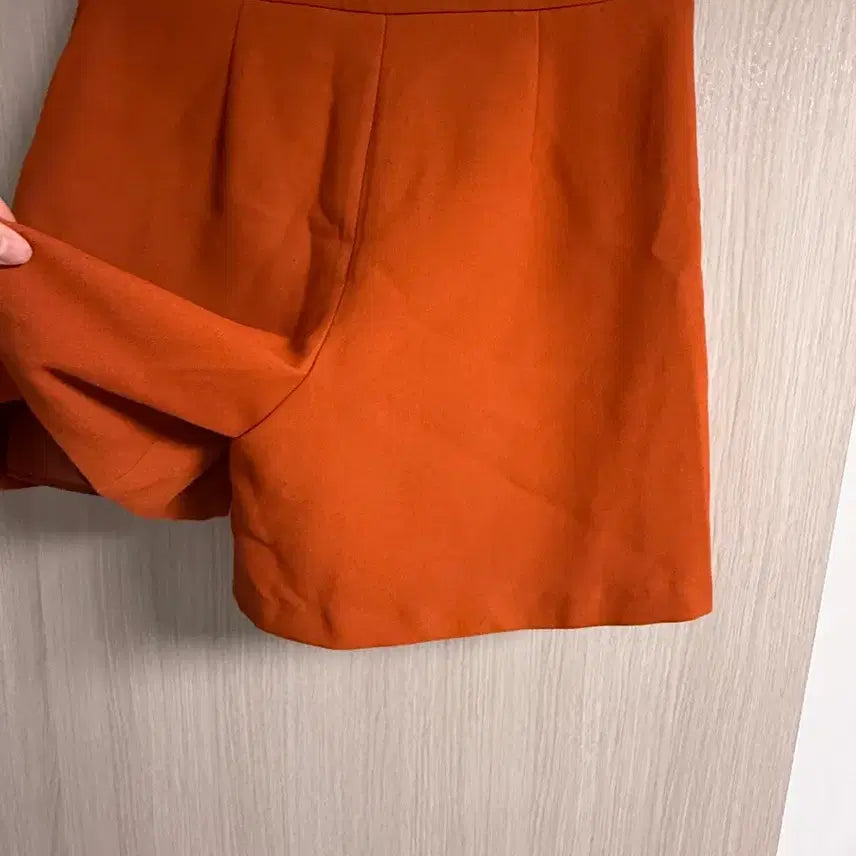 [BUNJANG] Clavis Skirt Pants 73 New / 클라비스 치마바지 73 새상품