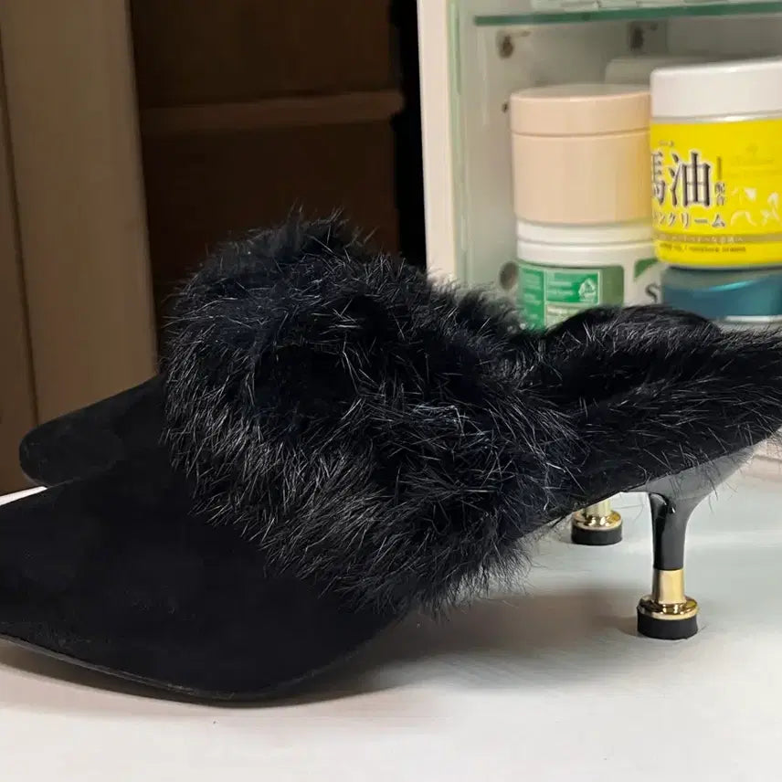 [BUNJANG] Fur Bluffer 245mm Heels / 퍼 블로퍼 245mm