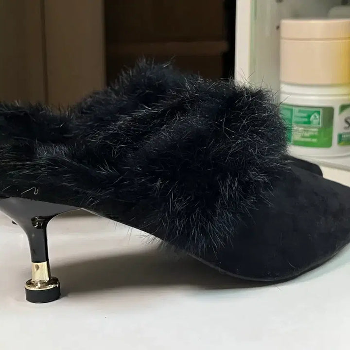 [BUNJANG] Fur Bluffer 245mm Heels / 퍼 블로퍼 245mm
