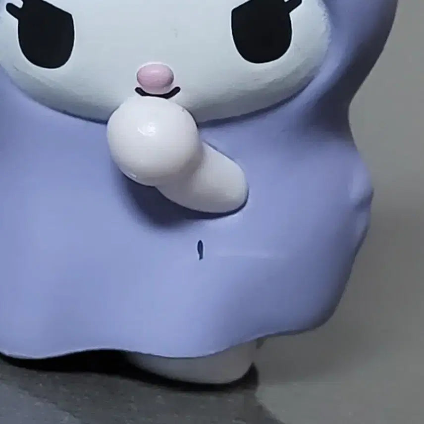 [SOLD OUT] (5월까지 할인)쿠로미 고스트 할로윈 피규어(얼룩 하자)